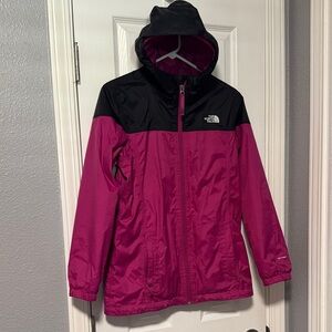 The North Face Fuchsia and Black Raincoat. Girls Size XL/18 Clean, no stains.